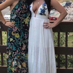 Lulus Maxi Dress with classy Rose emblem